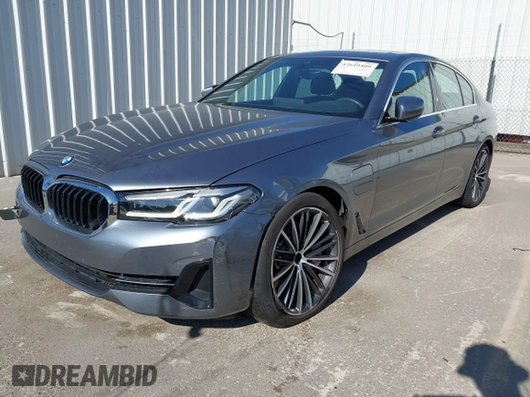 2021 BMW 5 Series 530e with VIN WBA13AG08MCG67152, listed as a IAAI auction lot 42619409 with 42,705 mi miles and . Bid and sale history available at DreamBid. Image 6.