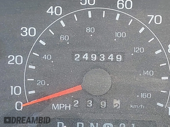 2001 Ford Super Duty F-250 XL with VIN 1FTNX20LX1EB05530, listed as a IAAI auction lot 41759178 with 249,349 mi miles. Bid and sale history available at carsss.com. Image 7.