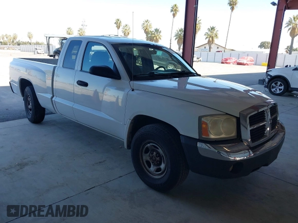 2006 Dodge Dakota ST with VIN 1D7HE22K26S629826, listed as a IAAI auction lot 41777678 with 248,847 mi miles and . Bid and sale history available at DreamBid. Image 1.