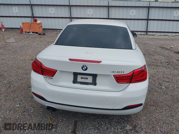 2018 BMW 4 Series 430i z VIN WBA4Z1C5XJEA31183, wystawiony jako IAAI lot #42133949 z przebiegiem 99 173 mil mil oraz . Historia ofert i sprzedaży dostępna na DreamBid. Obrazek 17.