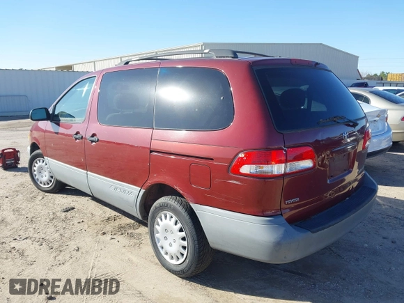 2002 Toyota Sienna CE with VIN 4T3ZF19C62U450159, listed as a IAAI auction lot 41222098 with 251,767 mi miles. Bid and sale history available at carsss.com. Image 3.