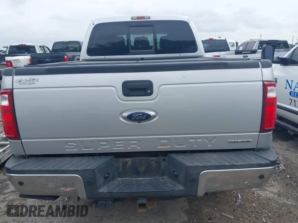 2015 Ford F-250 Lariat with VIN 1FT7W2B6XFEB03755, listed as a IAAI auction lot 42147048 with 100,239 mi miles and . Bid and sale history available at DreamBid. Image 16.