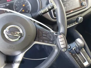 2019 Nissan Kicks SR z VIN 3N1CP5CU1KL546903, wystawiony jako IAAI lot #41765649 z przebiegiem 42 095 mil mil oraz . Historia ofert i sprzedaży dostępna na DreamBid. Obrazek 11.