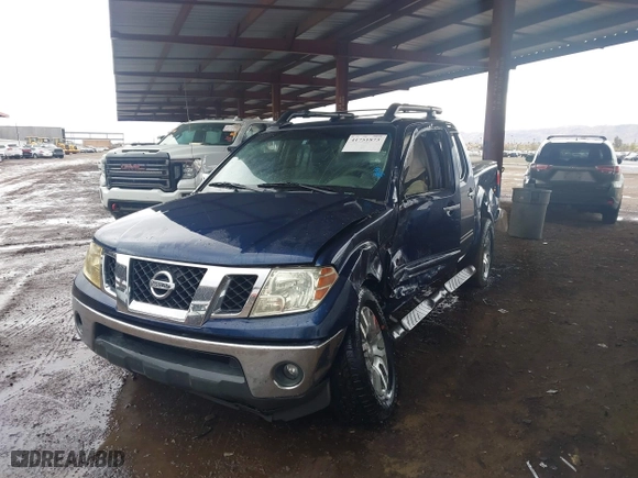 2011 Nissan Frontier PRO-4X with VIN 1N6AD0EV7BC426151, listed as a IAAI auction lot 41751873 with 152,464 mi miles. Bid and sale history available at carsss.com. Image 2.