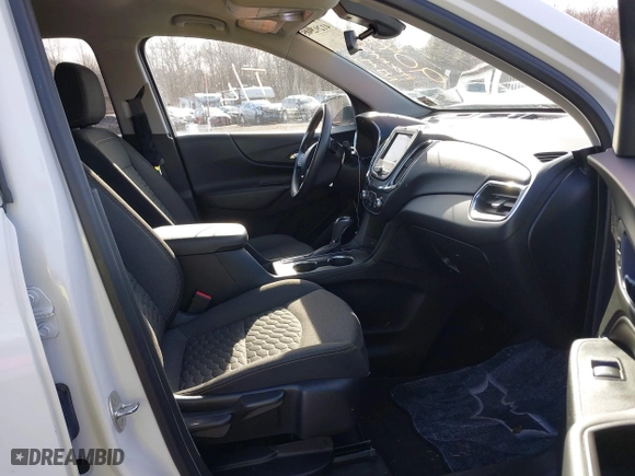 2020 Chevrolet Equinox LT with VIN 2GNAXTEV6L6171974, listed as a IAAI auction lot 41292305 with 72,302 mi miles. Bid and sale history available at carsss.com. Image 5.