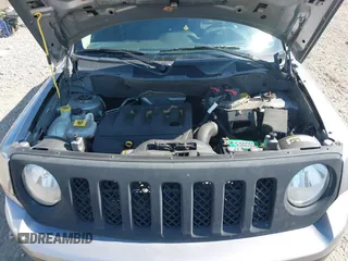 2015 Jeep Patriot High Altitude with VIN 1C4NJRAB9FD353751, listed as a IAAI auction lot 42099206 with 62,569 mi miles. Bid and sale history available at carsss.com. Image 10.