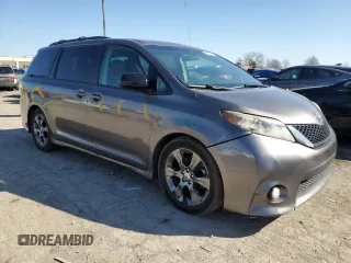2011 Toyota Sienna SE с VIN 5TDXK3DC5BS117992, выставлен на аукционе Copart как лот 48492725 с пробегом 177 647 миль миль и Списание • Salvage title. История ставок и продаж доступна на DreamBid. Изображение 4.
