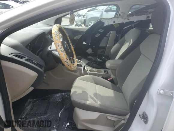 2012 Ford Focus SE with VIN 1FAHP3F21CL389667, listed as a Copart auction lot 49953185 with 44,268 mi miles and Salvage Title. Bid and sale history available at DreamBid. Image 7.