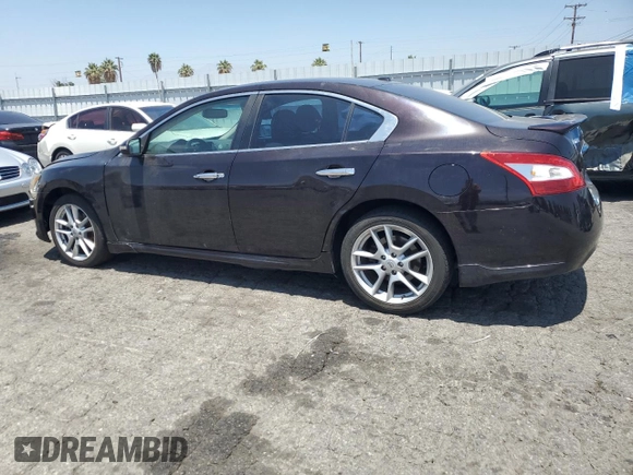 2011 Nissan Maxima SV z VIN 1N4AA5AP8BC811367, wystawiony jako Copart lot #61268655 z przebiegiem 147 230 mil mil oraz Czysty tytuł • Clean title. Historia ofert i sprzedaży dostępna na DreamBid. Obrazek 2.