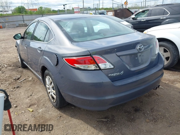 2011 Mazda Mazda6 i Sport with VIN 1YVHZ8BH4B5M19236, listed as a IAAI auction lot 42091308 with 137,042 mi miles. Bid and sale history available at carsss.com. Image 3.