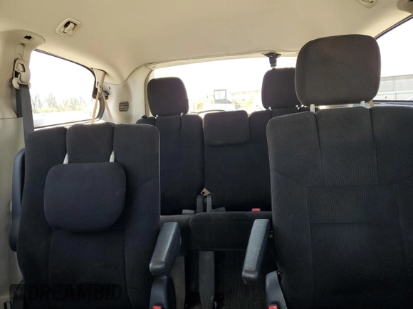 2013 Ram Cargo Van Tradesman с VIN 2C4JRGAGXDR697526, выставлен на аукционе Copart как лот 52109365 с пробегом 269 776 миль миль и Списание • Salvage title. История ставок и продаж доступна на DreamBid. Изображение 10.