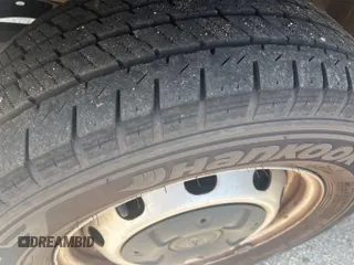 2017 Ford Transit с VIN 1FTBW3XMXHKA23092, выставлен на аукционе IAAI как лот 42734091 с пробегом 247 417 миль миль и . История ставок и продаж доступна на DreamBid. Изображение 18.