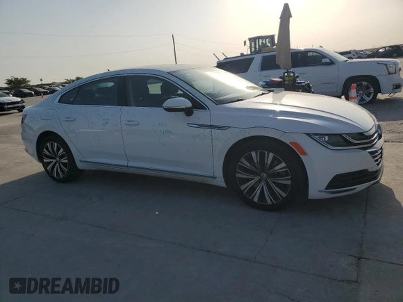 2020 Volkswagen Arteon SE with VIN WVWAR7AN5LE013489, listed as a Copart auction lot 63134834 with 41,661 mi miles and Clean title. Bid and sale history available at DreamBid. Image 4.