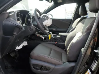 2024 Lexus TX 350 z VIN 5TDAAAA64RS009157, wystawiony jako Copart lot #42363485 z przebiegiem 2 509 mil mil oraz Szkoda całkowita • Salvage title. Historia ofert i sprzedaży dostępna na DreamBid. Obrazek 7.