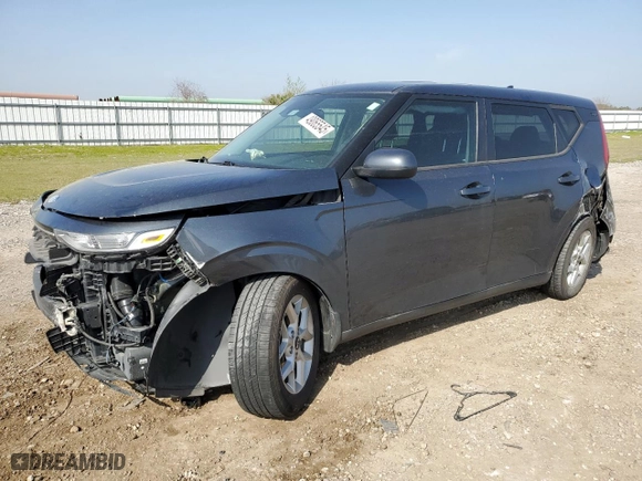 2020 Kia Soul S with VIN KNDJ23AU0L7015143, listed as a Copart auction lot 49065545 with 83,408 mi miles and Salvage Title. Bid and sale history available at carsss.com. Image 1.