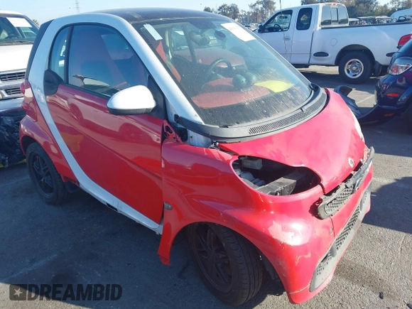 2014 Smart fortwo Pure with VIN WMEEJ3BA0EK757200, listed as a IAAI auction lot 41681977 with 99,245 mi miles and . Bid and sale history available at DreamBid. Image 1.