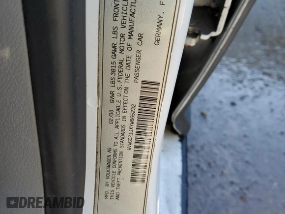 2000 Volkswagen Golf z VIN WVWGC21JXYW665232, wystawiony jako Copart lot #45867135 z przebiegiem 235 299 mil mil oraz Szkoda całkowita • Salvage title. Historia ofert i sprzedaży dostępna na DreamBid. Obrazek 12.