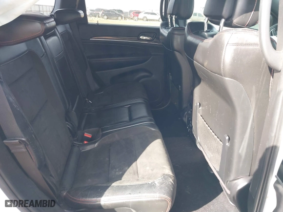 2019 Jeep Grand Cherokee Trailhawk with VIN 1C4RJFLG7KC726830, listed as a IAAI auction lot 41448850 with 97,218 mi miles. Bid and sale history available at carsss.com. Image 8.