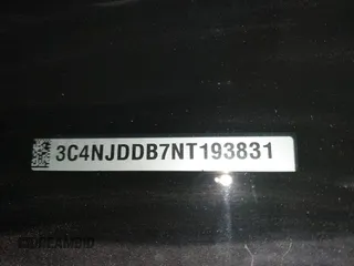 2022 Jeep Compass Trailhawk z VIN 3C4NJDDB7NT193831, wystawiony jako IAAI lot #42244555 z przebiegiem 81 632 mil mil oraz . Historia ofert i sprzedaży dostępna na DreamBid. Obrazek 9.