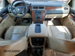 2008 Chevrolet Suburban LTZ with VIN 3GNFK16378G134899, listed as a Copart auction lot 64691114 with 255,400 mi miles and Salvage Title. Bid and sale history available at carsss.com. Image 8.