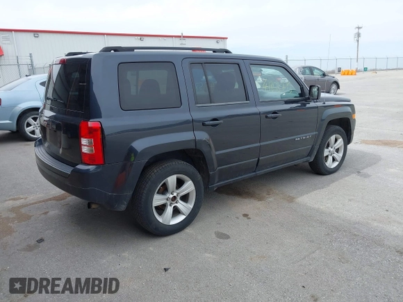 2014 Jeep Patriot Sport with VIN 1C4NJRBB8ED820851, listed as a IAAI auction lot 41858713 with 155,340 mi miles and . Bid and sale history available at carsss.com. Image 4.