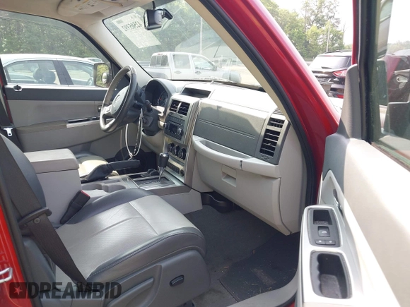 2008 Jeep Liberty Limited with VIN 1J8GN58K68W194411, listed as a IAAI auction lot 42505392 with 95,084 mi miles and . Bid and sale history available at DreamBid. Image 5.