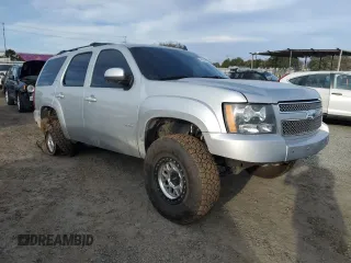 2012 Chevrolet Tahoe LT z VIN 1GNSKBE04CR162079, wystawiony jako Copart lot #44266775 z przebiegiem 114 873 mil mil oraz Szkoda całkowita • Salvage title. Historia ofert i sprzedaży dostępna na DreamBid. Obrazek 4.