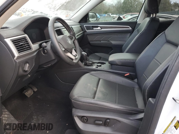 2022 Volkswagen Atlas SE z VIN 1V2LP2CA2NC548692, wystawiony jako Copart lot #87404904 z przebiegiem 42 008 mil mil oraz Czysty tytuł • Clean title. Historia ofert i sprzedaży dostępna na DreamBid. Obrazek 7.