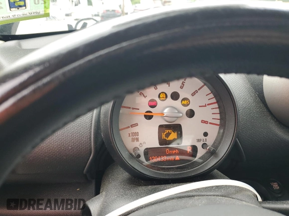 2012 MINI Countryman S with VIN WMWZC3C56CWL81665, listed as a Copart auction lot 64973965 with 130,433 mi miles and Clean title. Bid and sale history available at DreamBid. Image 9.
