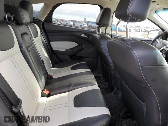 2012 Ford Focus SEL with VIN 1FAHP3M22CL364585, listed as a Copart auction lot 49340885 with 183,537 mi miles and Salvage Title. Bid and sale history available at carsss.com. Image 10.