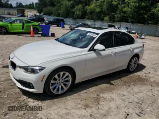 2018 BMW 3 Series 320i xDrive with VIN WBA8E5G57JNV02315, listed as a Copart auction lot 62740585 with 45,790 mi miles and Salvage title. Bid and sale history available at DreamBid. Image 1.