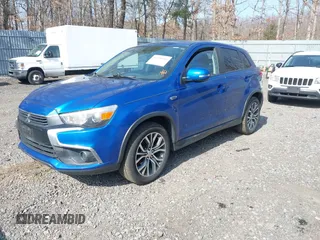 2017 Mitsubishi Outlander ES z VIN JA4AR3AUXHZ007018, wystawiony jako IAAI lot #41790311 z przebiegiem 142 299 mil mil oraz . Historia ofert i sprzedaży dostępna na DreamBid. Obrazek 2.