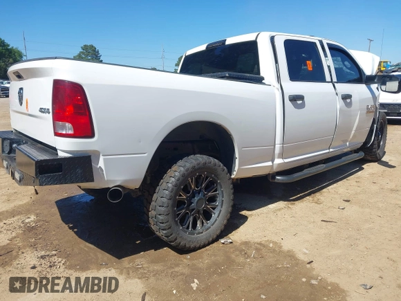 2018 Ram 2500 Tradesman with VIN 3C6UR5CL9JG209350, listed as a IAAI auction lot 42074060 with Not provided miles and . Bid and sale history available at DreamBid. Image 4.