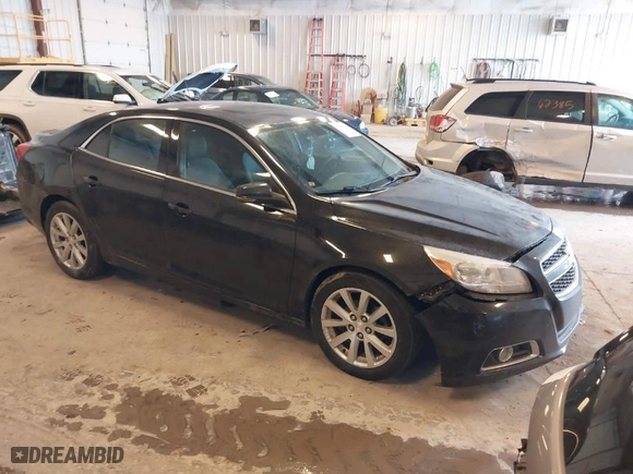 2013 Chevrolet Malibu LT with VIN 1G11E5SA6DU127917, listed as a IAAI auction lot 41641936 with 186,317 mi miles. Bid and sale history available at carsss.com. Image 1.