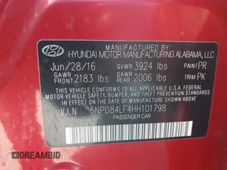 2017 Hyundai Elantra SE z VIN 5NPD84LF4HH101798, wystawiony jako IAAI lot #40700630 z przebiegiem 86 404 mil mil oraz . Historia ofert i sprzedaży dostępna na DreamBid. Obrazek 9.