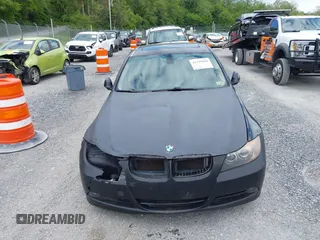 2007 BMW 3 Series 328i with VIN WBAVA335X7PV64572, listed as a IAAI auction lot 42159689 with 209,335 mi miles and . Bid and sale history available at DreamBid. Image 12.