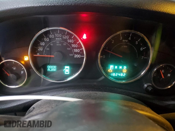 2014 Jeep Wrangler Unlimited Sahara with VIN 1C4BJWEG2EL285868, listed as a Copart auction lot 42927025 with 182,482 mi miles and Clean Title. Bid and sale history available at carsss.com. Image 9.