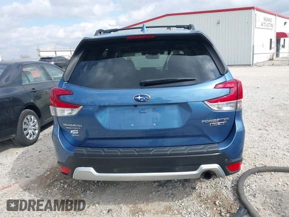 2020 Subaru Forester Touring with VIN JF2SKAXCXLH433924, listed as a IAAI auction lot 40693779 with 36,870 mi miles. Bid and sale history available at carsss.com. Image 16.