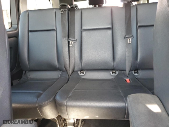 2017 Mercedes-Benz Metris Passenger Van with VIN WD4PG2EE0H3299032, listed as a Copart auction lot 43665625 with NaN miles and Salvage Title. Bid and sale history available at carsss.com. Image 10.