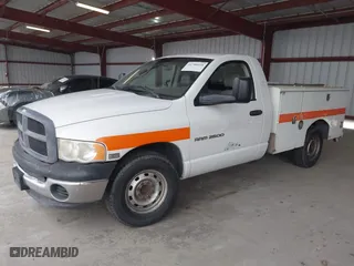 2005 Dodge Ram 2500 SLT with VIN 3D7KR26D05G857075, listed as a IAAI auction lot 41780448 with 381,865 mi miles. Bid and sale history available at carsss.com. Image 2.