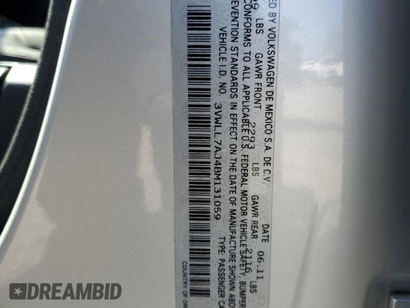 2011 Volkswagen Jetta TDI with VIN 3VWLL7AJ4BM131059, listed as a Copart auction lot 54003815 with 62,701 mi miles and Salvage title. Bid and sale history available at DreamBid. Image 12.