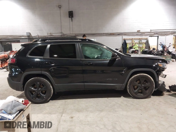 2019 Jeep Cherokee Latitude Plus with VIN 1C4PJMLB3KD437485, listed as a IAAI auction lot 41214755 with 42,008 mi miles and . Bid and sale history available at DreamBid. Image 13.
