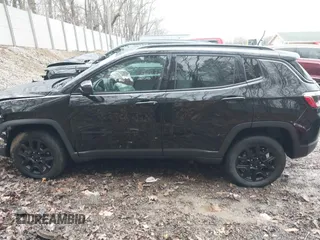 2021 Jeep Compass Freedom with VIN 3C4NJDAB4MT591792, listed as a IAAI auction lot 41580847 with 64,331 mi miles and . Bid and sale history available at carsss.com. Image 14.