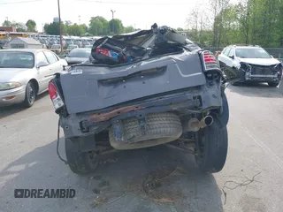 2005 Mercury Mariner Luxury с VIN 4M2CU57125DJ10233, выставлен на аукционе IAAI как лот 42028770 с пробегом Не указан миль и . История ставок и продаж доступна на DreamBid. Изображение 15.