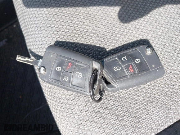 2019 Volkswagen Jetta S z VIN 3VWC57BU7KM243356, wystawiony jako IAAI lot #42334838 z przebiegiem 48 343 mil mil oraz . Historia ofert i sprzedaży dostępna na DreamBid. Obrazek 11.