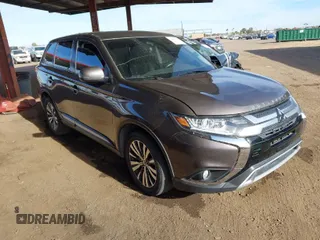 2020 Mitsubishi Outlander SE z VIN JA4AD3A34LZ046556, wystawiony jako IAAI lot #41429554 z przebiegiem 93 240 mil mil oraz . Historia ofert i sprzedaży dostępna na DreamBid. Obrazek 1.