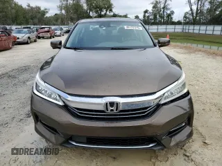 2017 Honda Accord Touring z VIN JHMCR6F74HC023722, wystawiony jako Copart lot #46122315 z przebiegiem Nie podano mil oraz Szkoda całkowita • Salvage title. Historia ofert i sprzedaży dostępna na DreamBid. Obrazek 5.