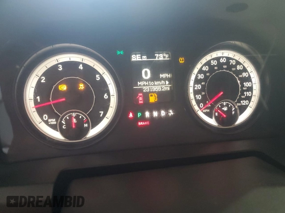2015 Ram 2500 Tradesman with VIN 3C6UR5CJ7FG528770, listed as a Copart auction lot 68808314 with 231,959 mi miles and Clean Title. Bid and sale history available at carsss.com. Image 9.