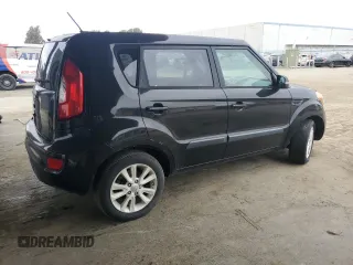 2012 Kia Soul + with VIN KNDJT2A69C7738921, listed as a Copart auction lot 54409065 with 113,505 mi miles and Clean Title. Bid and sale history available at DreamBid. Image 3.