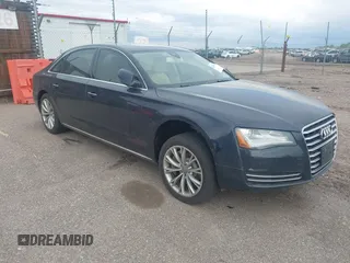 2011 Audi A8 z VIN WAURVAFD3BN019461, wystawiony jako IAAI lot #42211319 z przebiegiem 151 936 mil mil oraz . Historia ofert i sprzedaży dostępna na DreamBid. Obrazek 1.